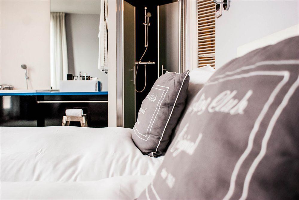 สตัดส์วิลลา โฮเต็ล โมเซค เดนฮาก Hotel กรุงเฮก ภายนอก รูปภาพ