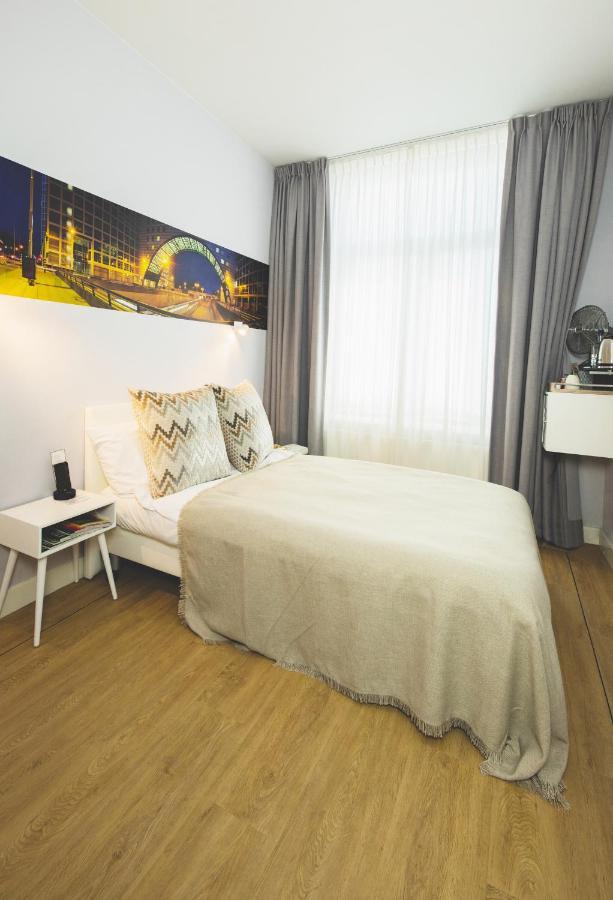 สตัดส์วิลลา โฮเต็ล โมเซค เดนฮาก Hotel กรุงเฮก ภายนอก รูปภาพ